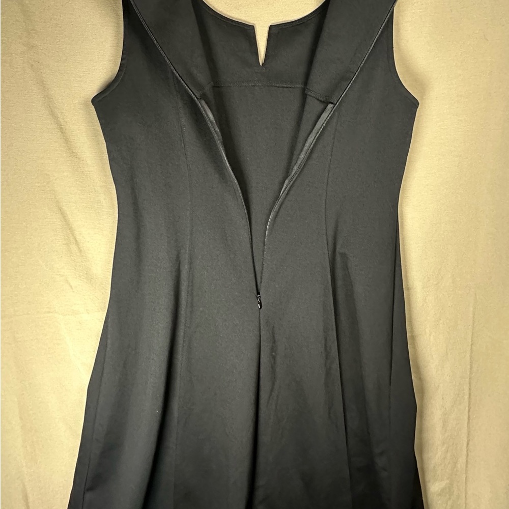 Talbots Black Sleeveless V-Notch Fit Flare Dress Elegant - Picture 8 of 8